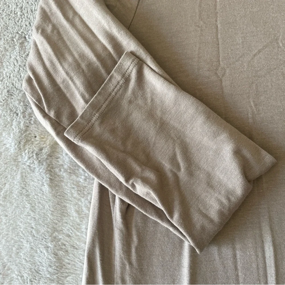 Kettlewell Women's Tan Long Sleeve Top size XL